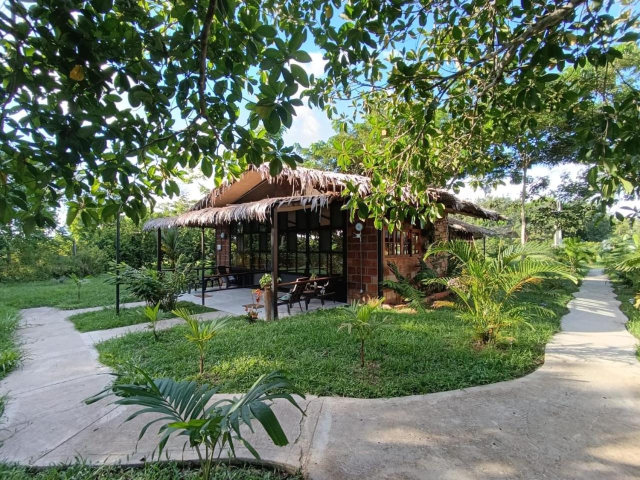 Hotel Boutique Villaliliana Летисия Экстерьер фото